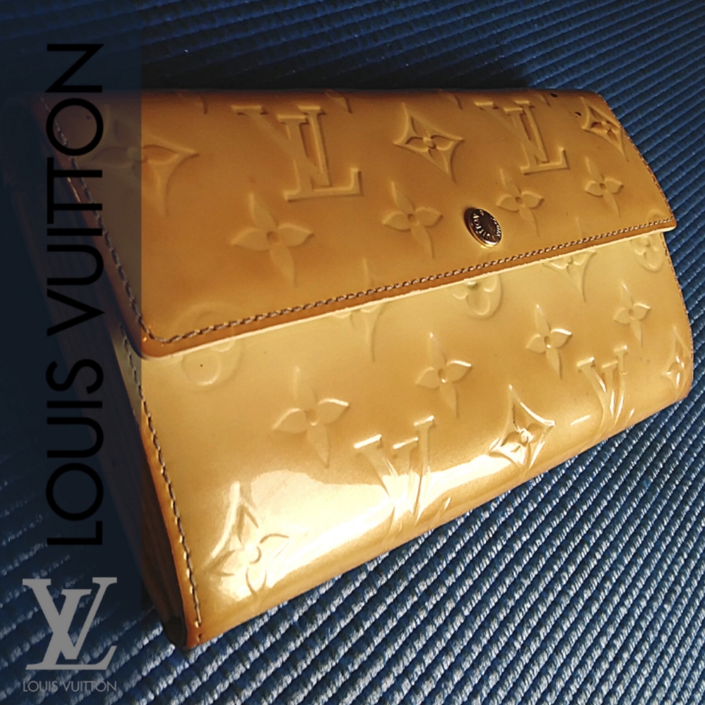Louis Vuitton Wallet